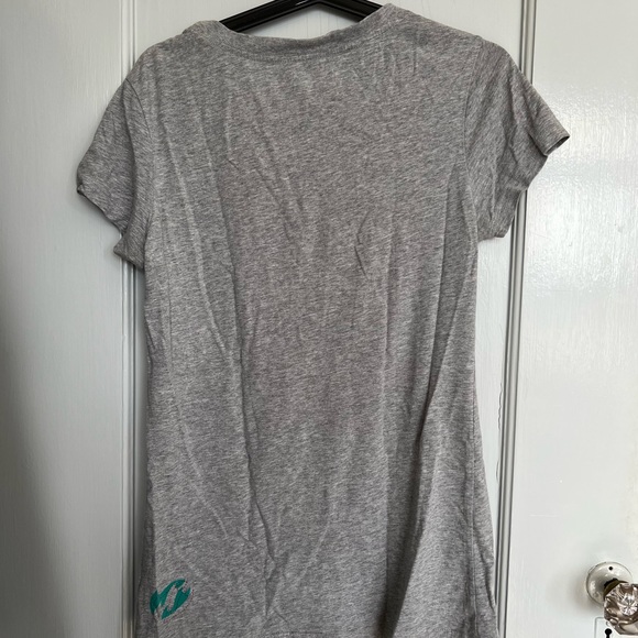 Billabong grey shirt - Picture 3 of 3